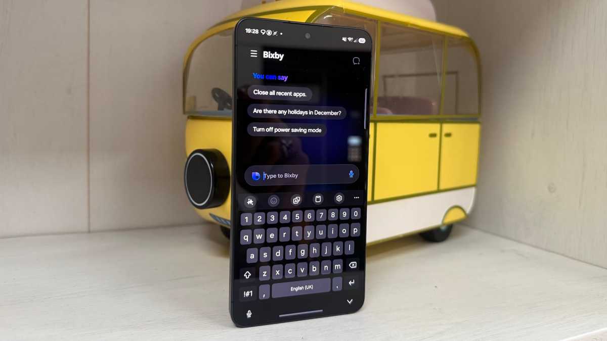 Samsung Galaxy S26 review Bixby