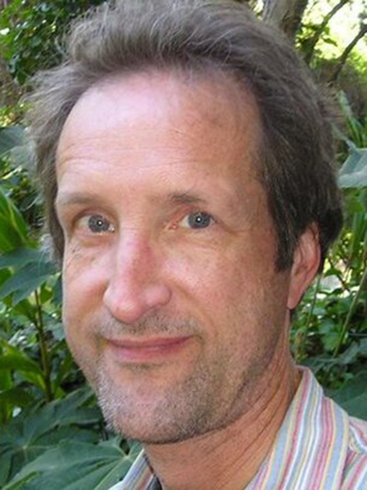 Daniel Kottke headshot