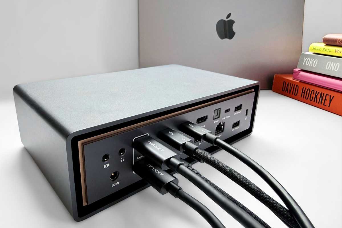 iVanky FusionDock Ultra rear ports TB5 cables