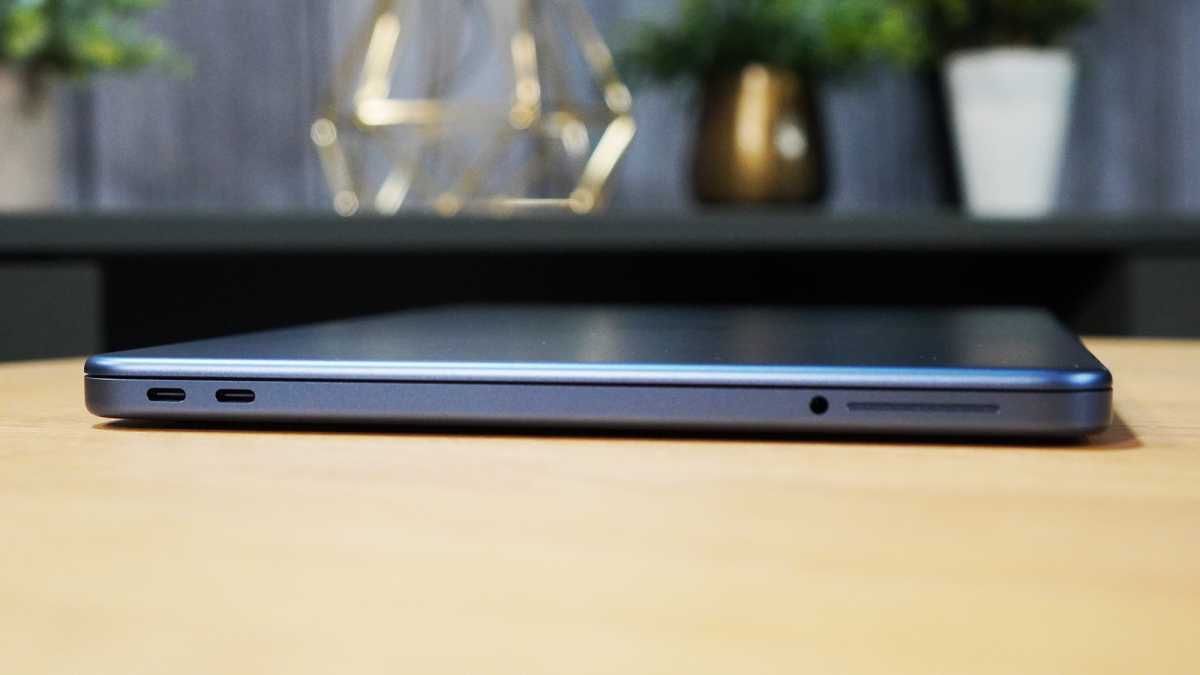 macbook neo 2026 indigo review 4