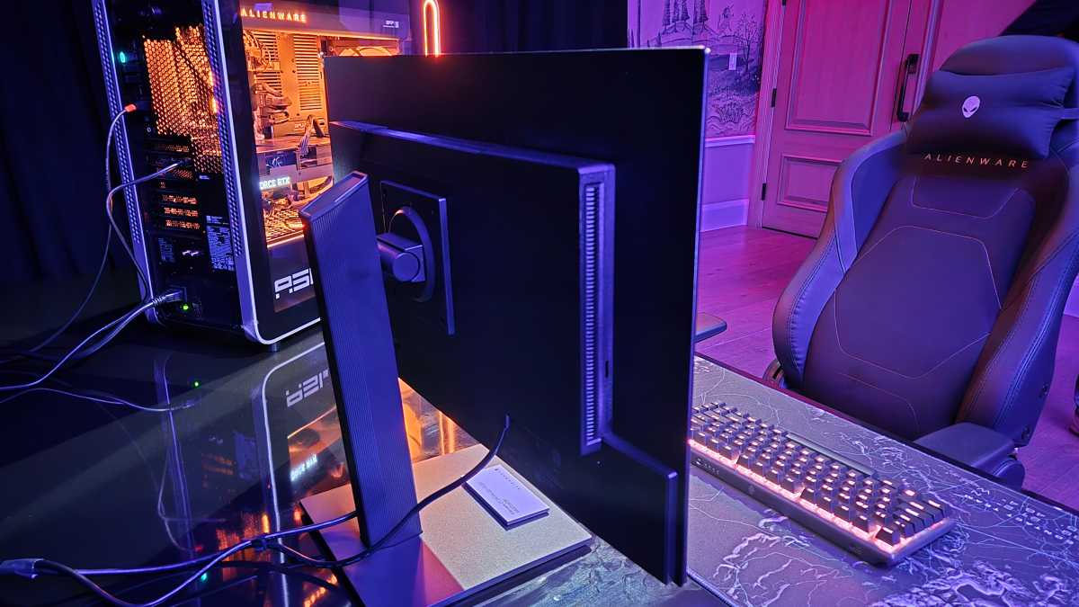 Alienware OLED monitor AW2726DM rear