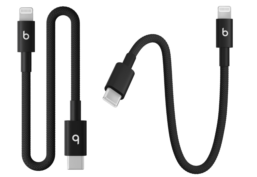 Beats USB-C to Lightning Woven (20cm/8 inches) – Best short USB-C to Lightning cable