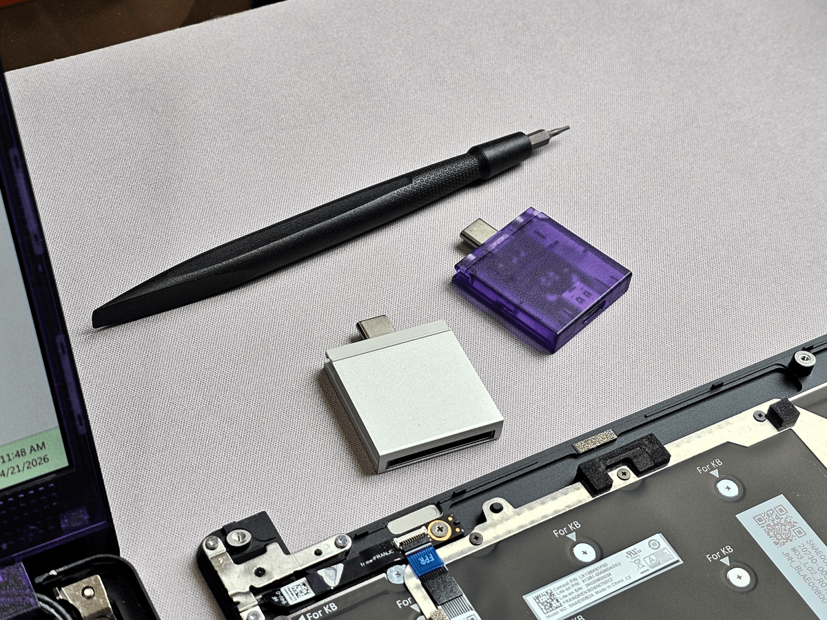 Framework Laptop 13 Pro IO cards and screwdriver
