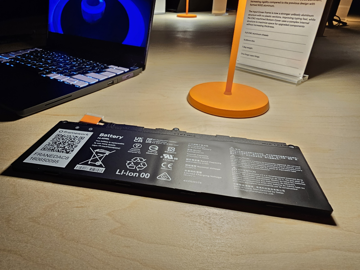 Framework Laptop 13 Pro battery