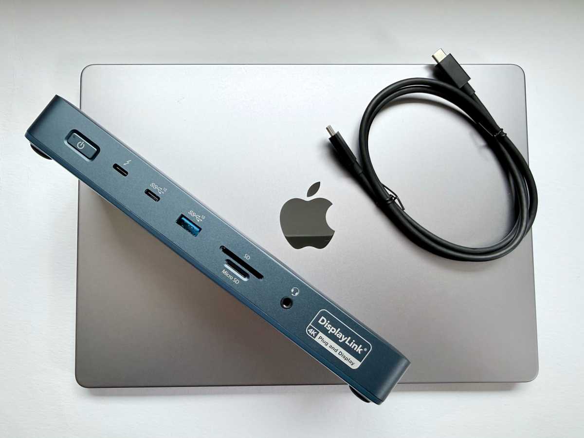 Kensington SD5900T EQ Thunderbolt 4 Dock with DisplayLink on MacBook