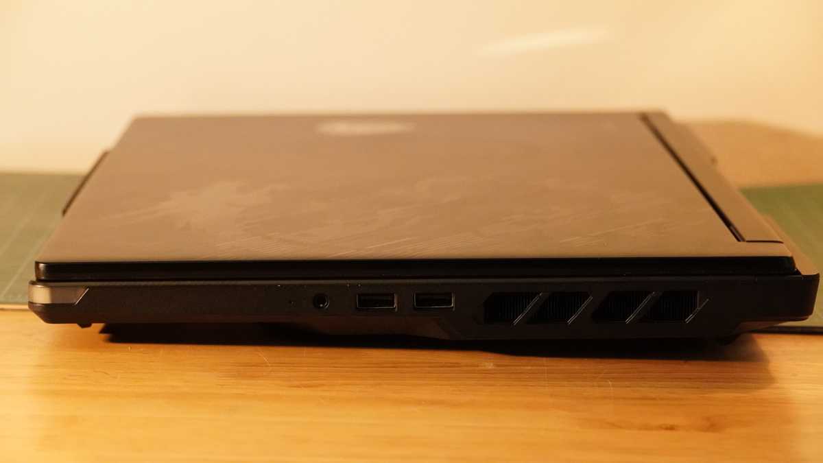 MSI Raider 16 Max HX connectivity