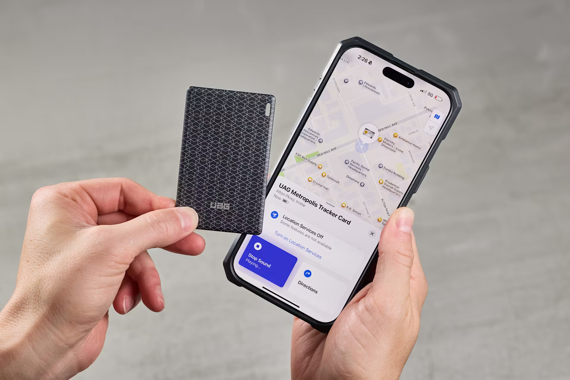 UAG Metropolis Tracker Card – Durable tracker card