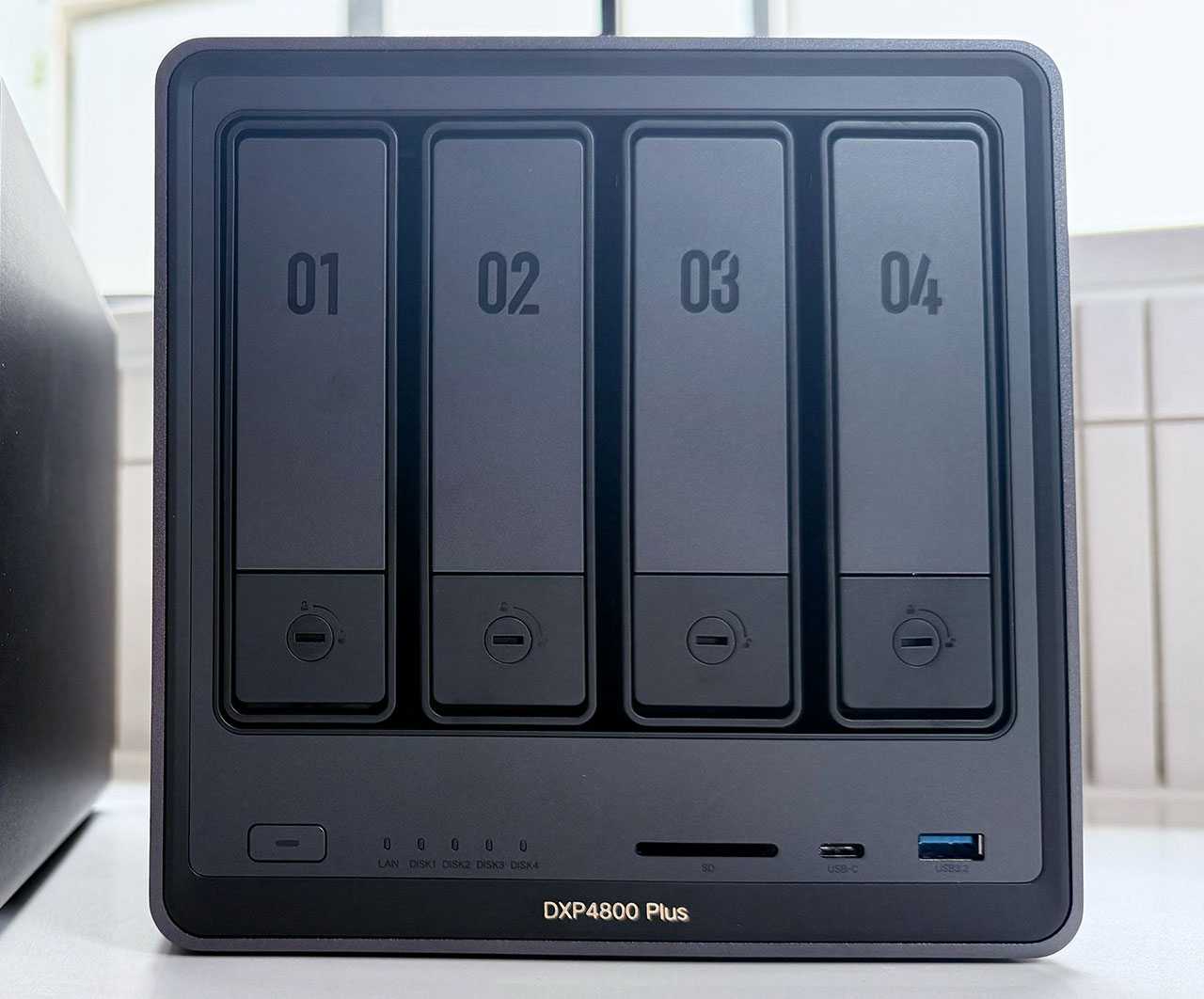 Ugreen NASync DXP review: NAS newbie brings great design 