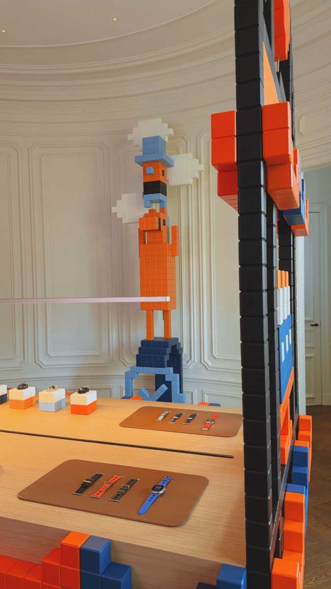 apple store hermes 05