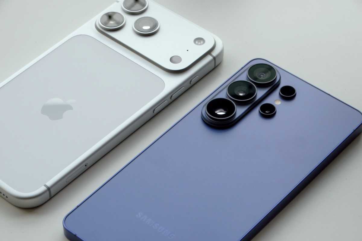 iPhone 17 Pro Max vs S26 Ultra resting on a table