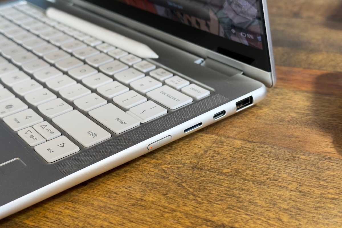 Lenovo Yoga 7a 2-in-1 connectivity