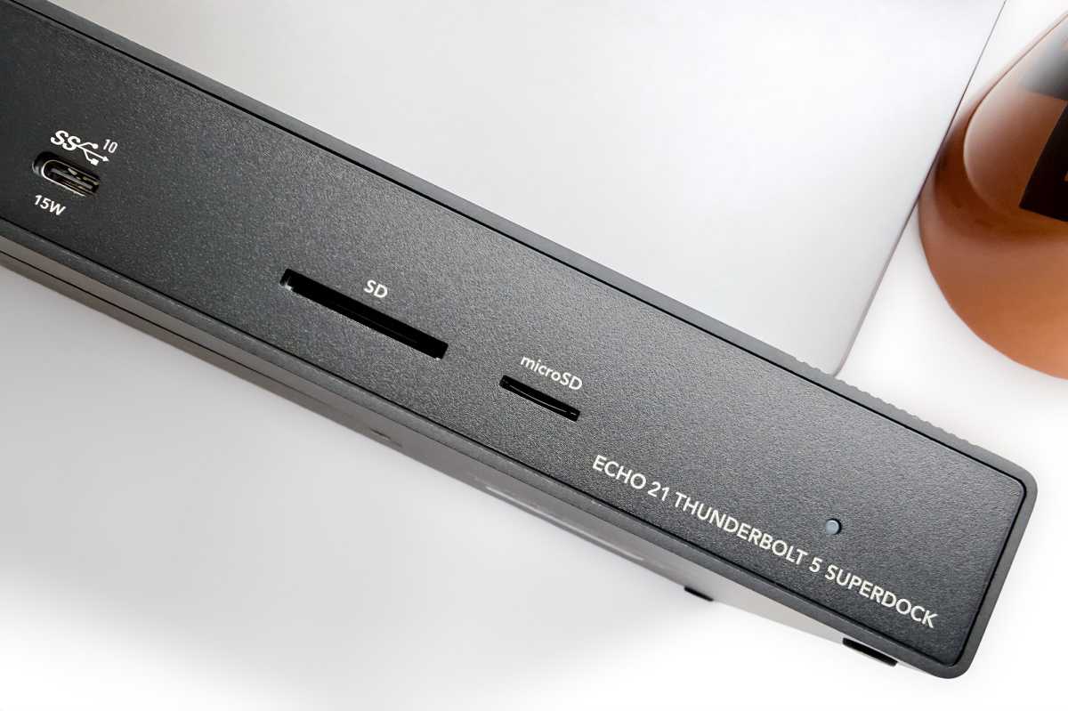 Sonnet Echo 21 SuperDock SD