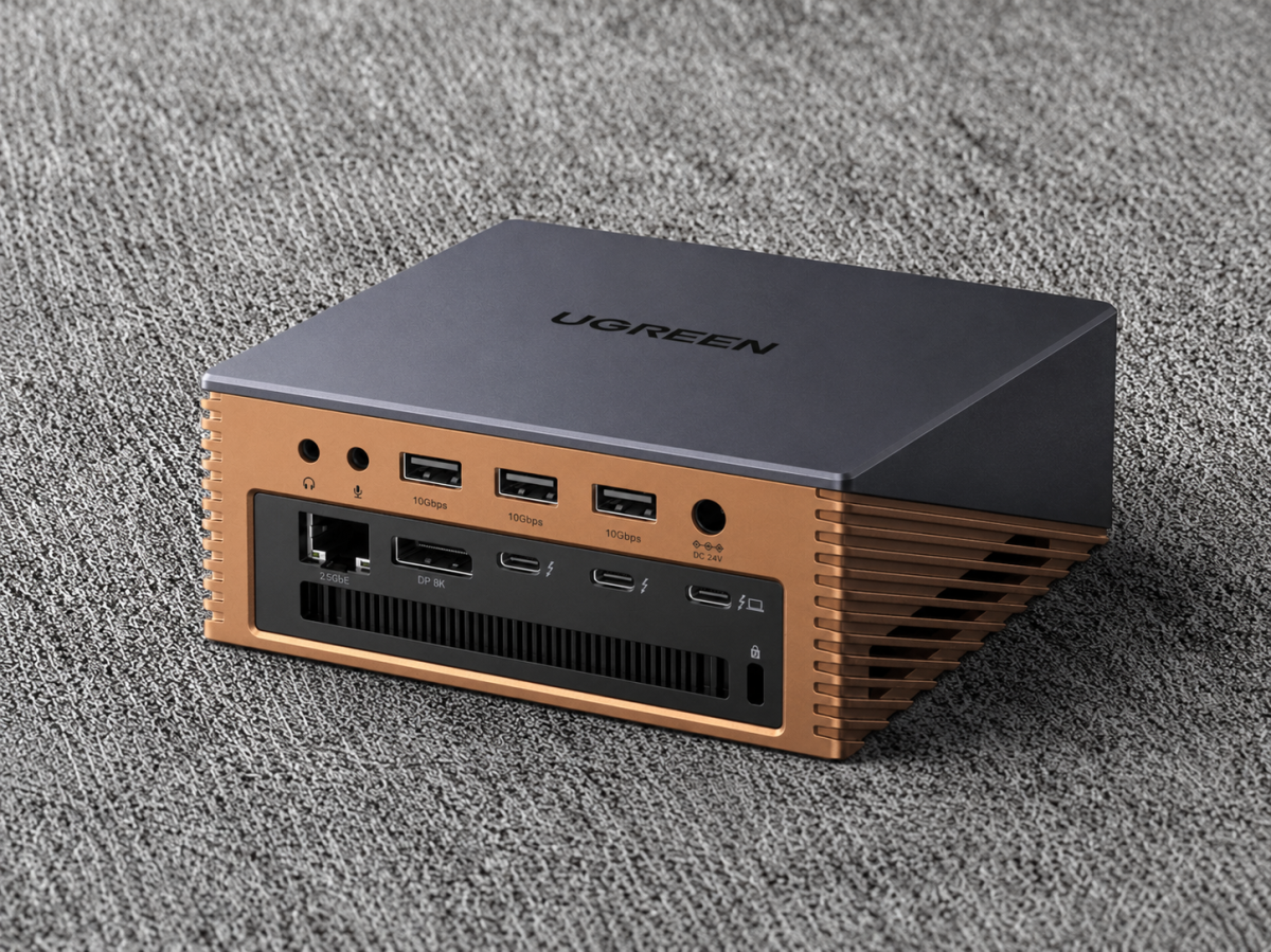 Ugreen Maxidok 17in1 hinten