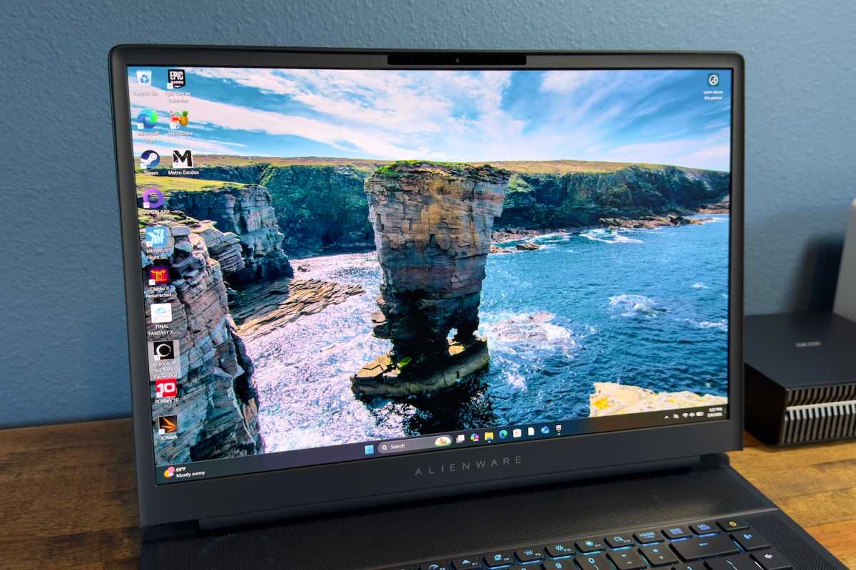 Alienware 16 Area-51 display 