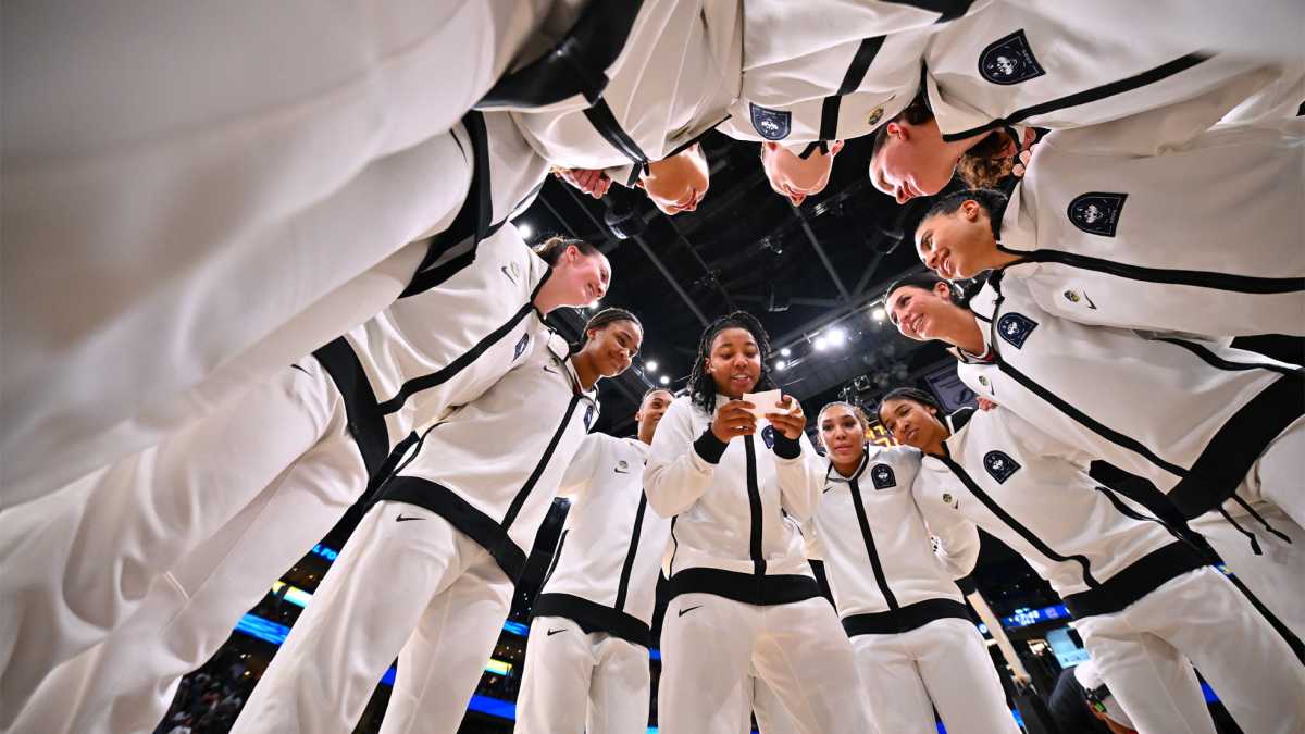 The Dynasty: UConn Huskies