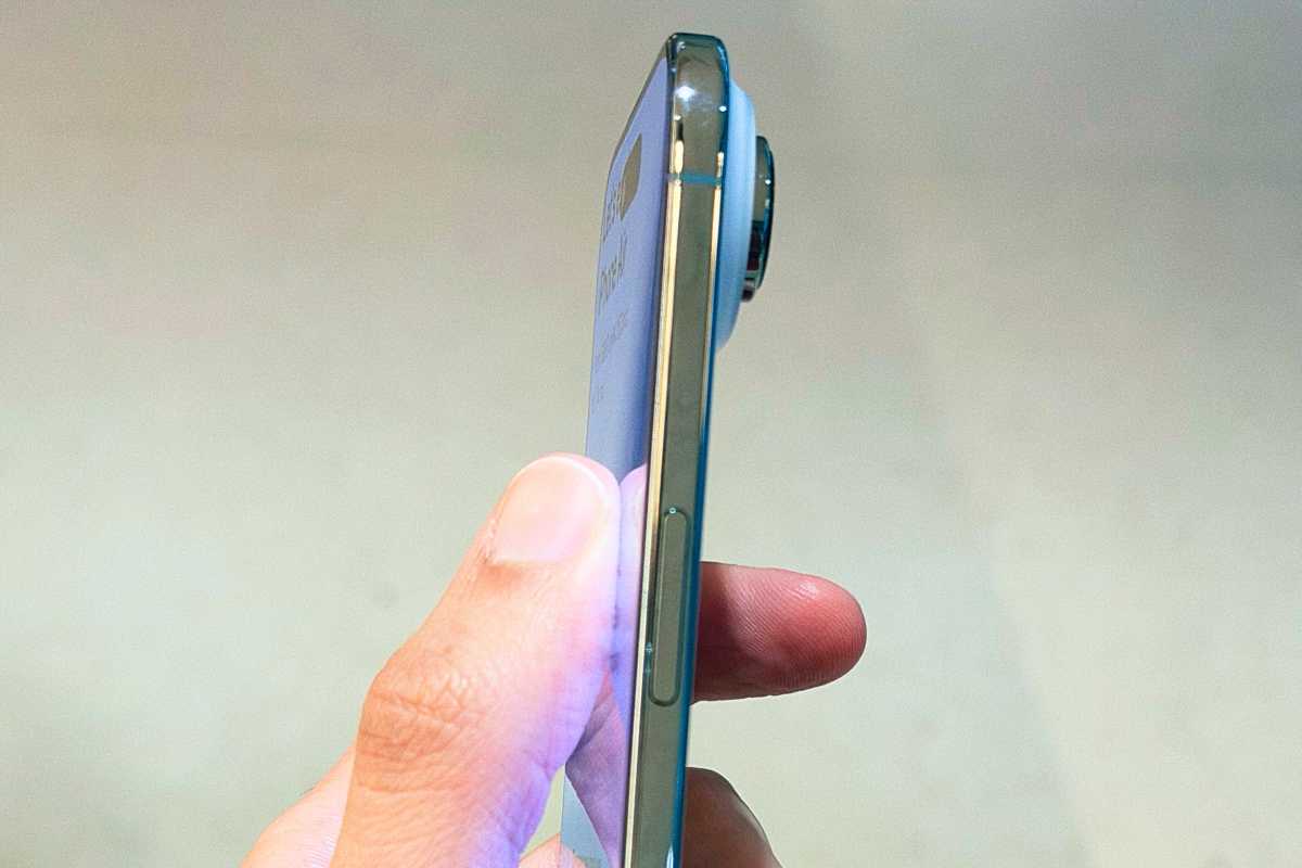 iPhone Air profile slightly turned to see some of the screen and the bulge of the camera plateau