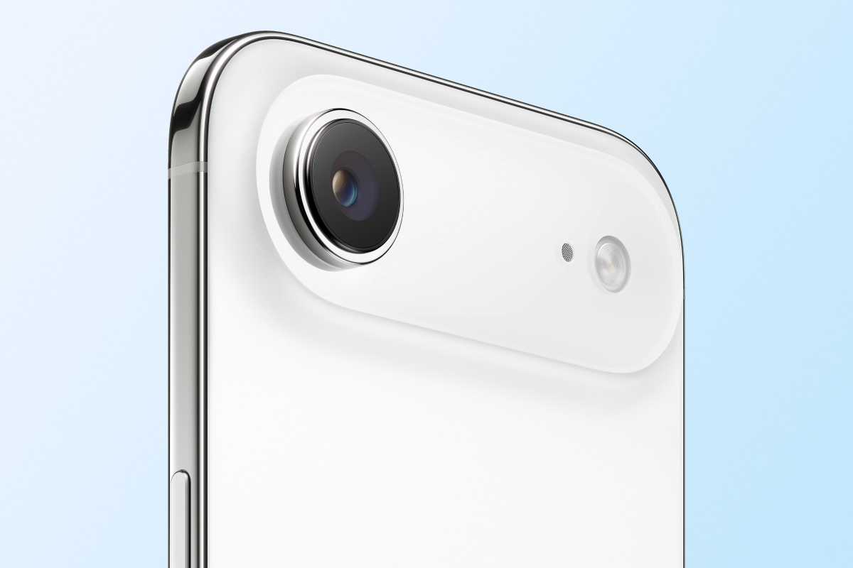 iPhone Air plateua showing its single camera
