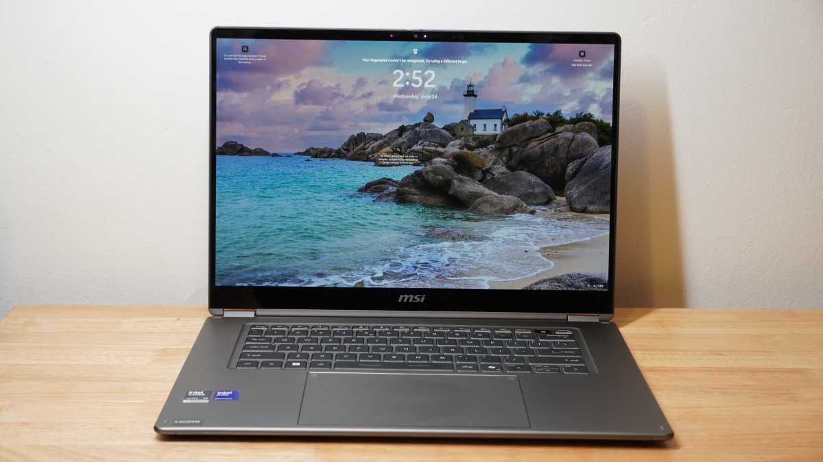 MSI Prestige 16 Flip AI + display
