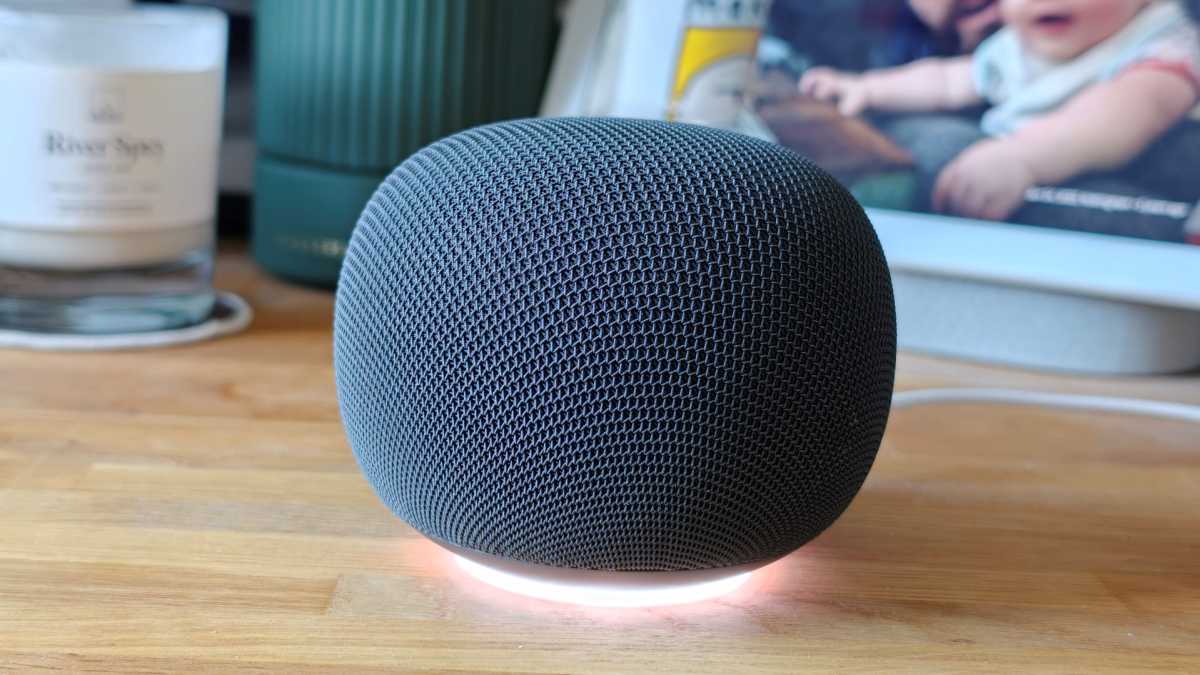 Google Home Speaker with Gemini