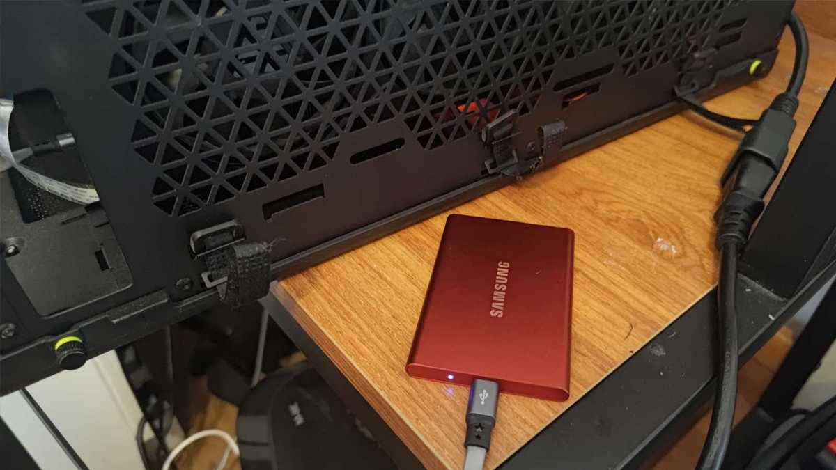Installing SteamOS on portable SSD for my DIY Steam Machine