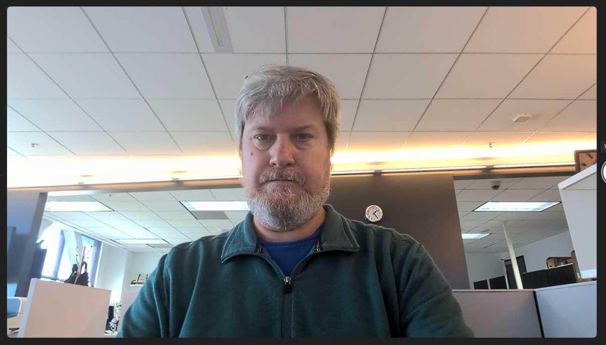 Surface Laptop 8 for Business Office webcam shot 2