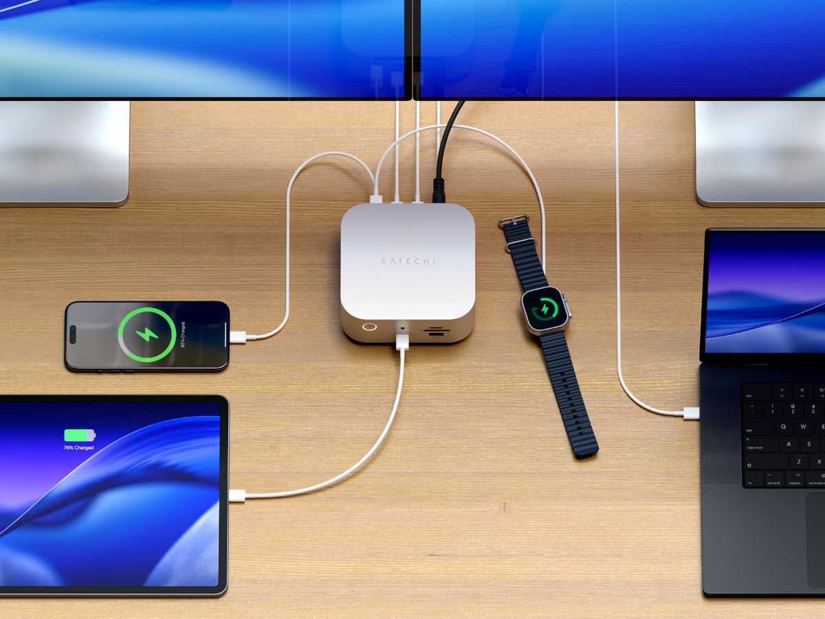 Satechi TB5 CubeDock Charging Ports