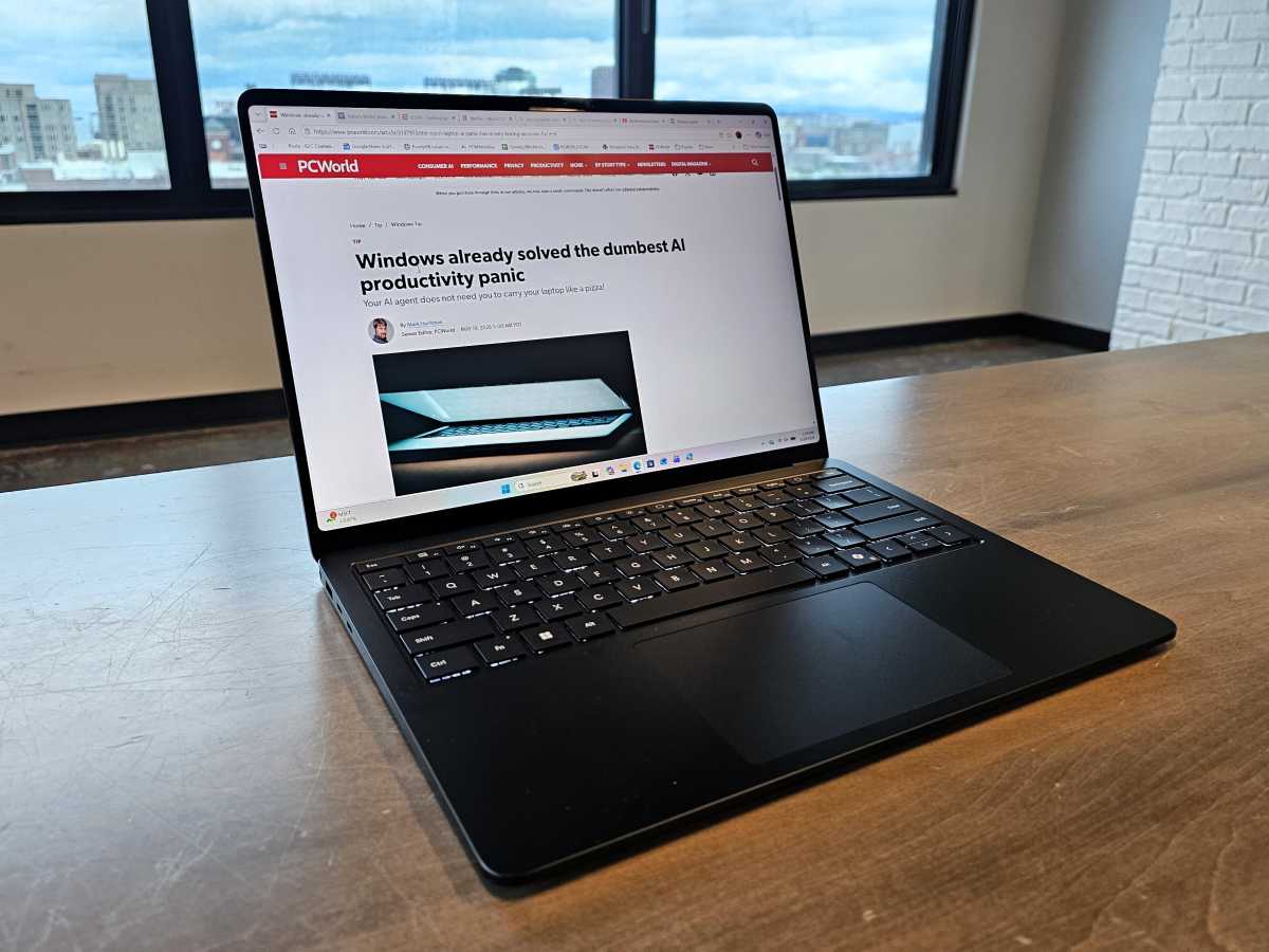 Surface Laptop 8 for Business primary 2