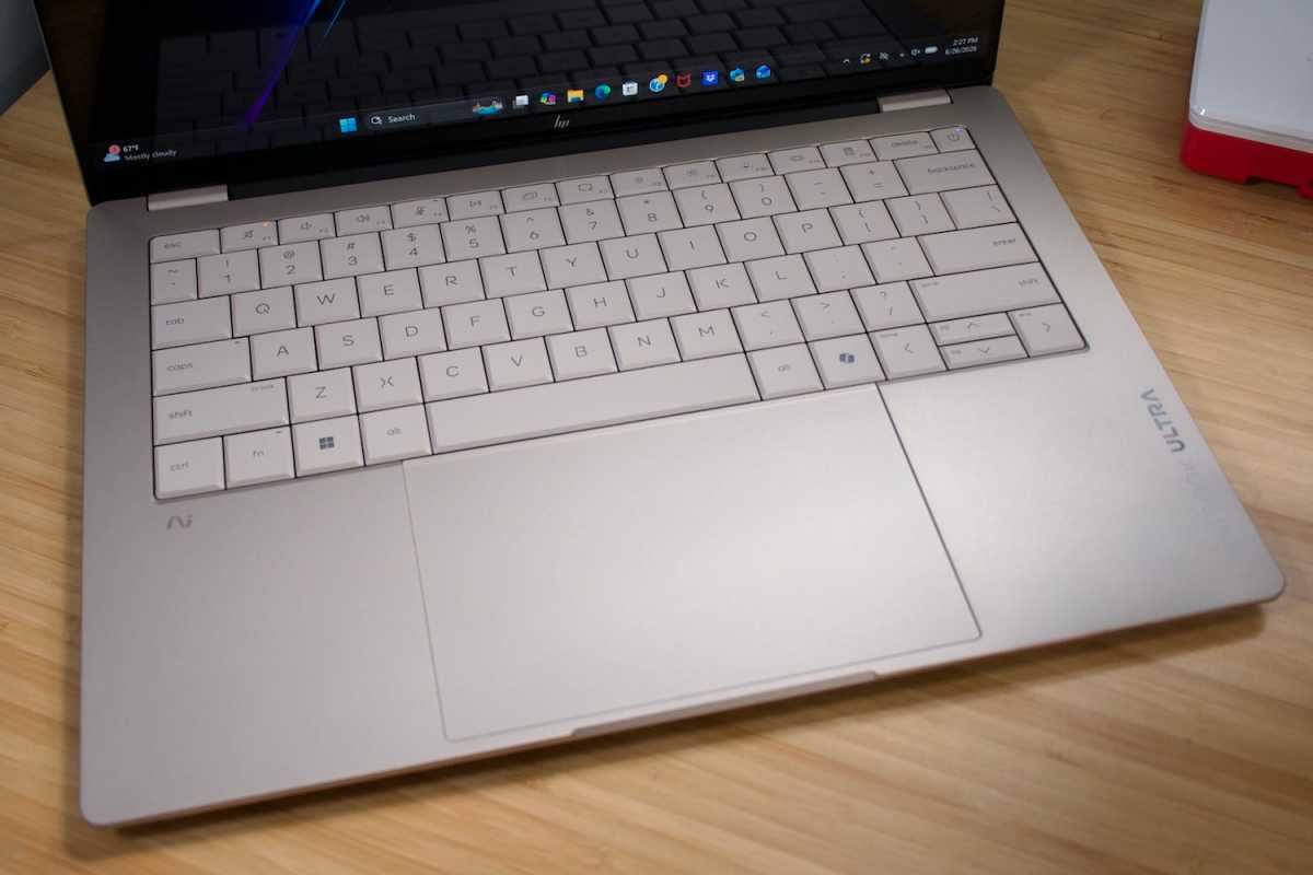 HP OmniBook Ultra 14 keyboard