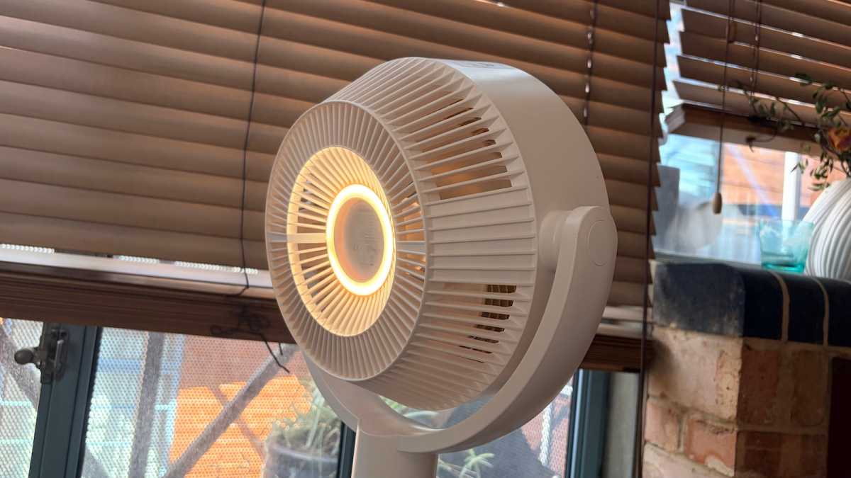 Night light on the SwitchBot fan