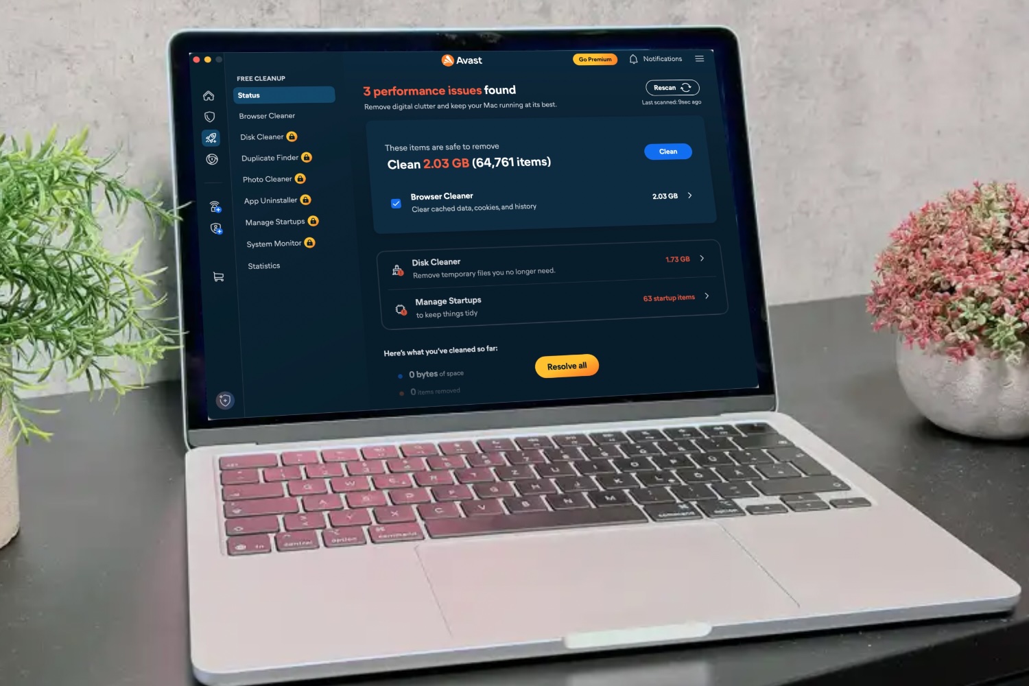  Avast One - Best for malware and phishing protection