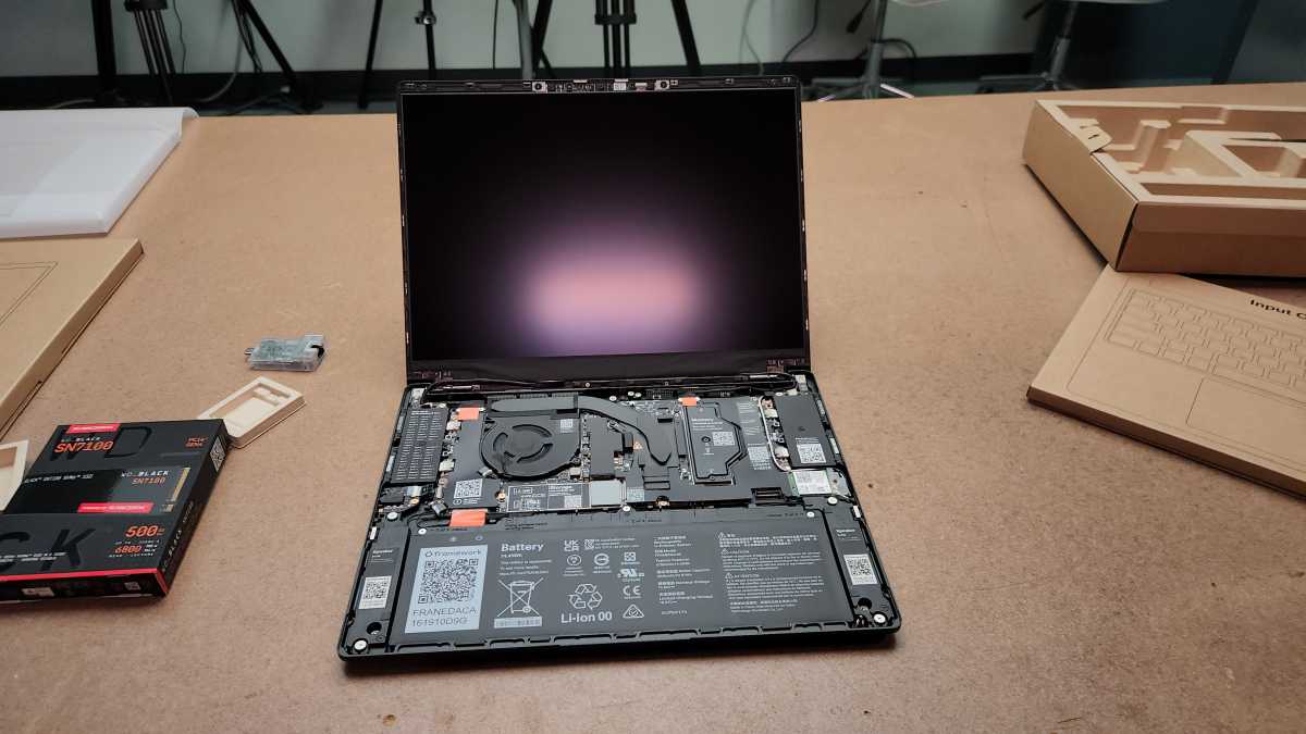 Framework Laptop 13 Pro build chassis
