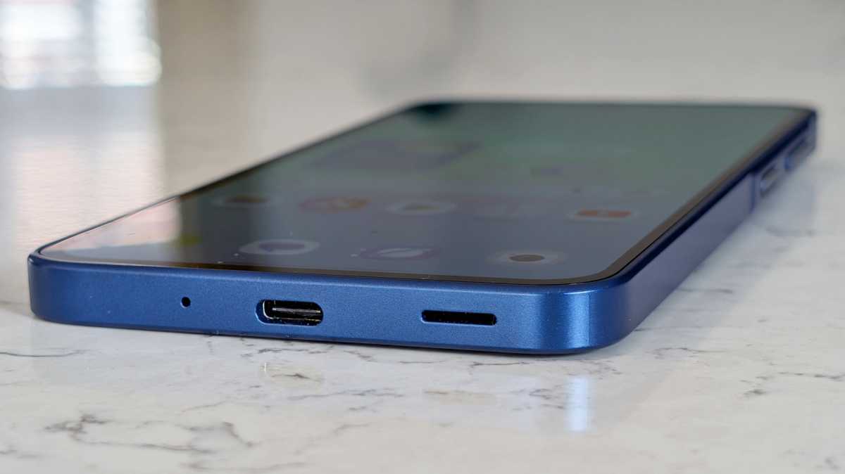 Samsung Galaxy A27 charging port