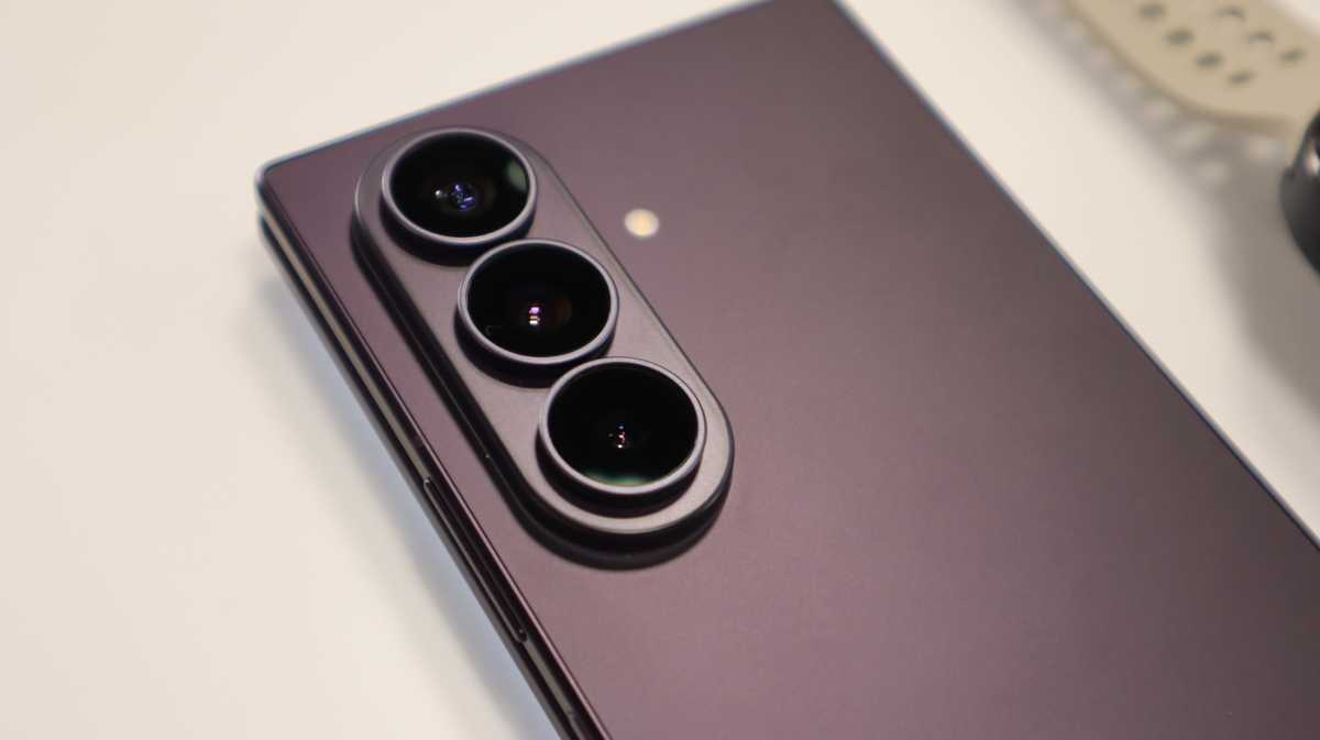 Samsung Galaxy Z Fold 8 Ultra cameras