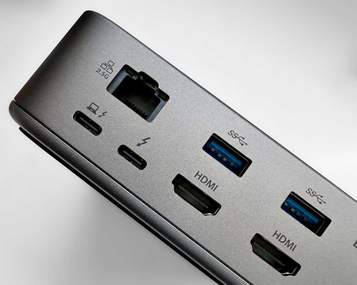 Kensington SD5010TS EQ Thunderbolt 5 Docking Station back ports