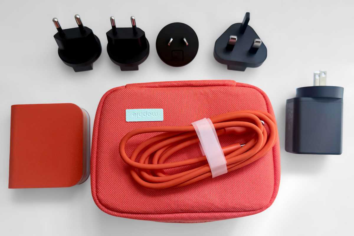 Mophie 3 in 1 Travel Charger plugs