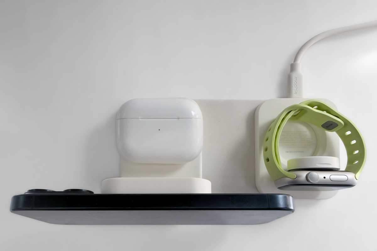 Mophie Roam 3 in 1 Travel Charger above