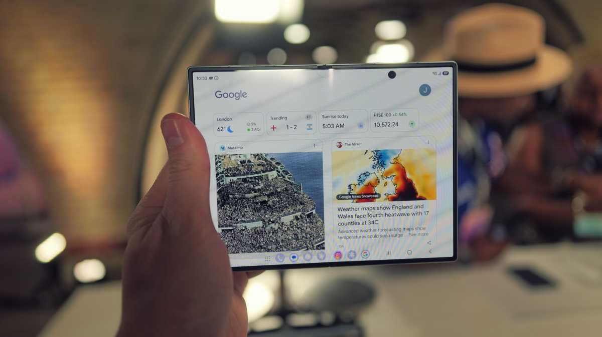 Samsung Galaxy Z Fold 8 4
