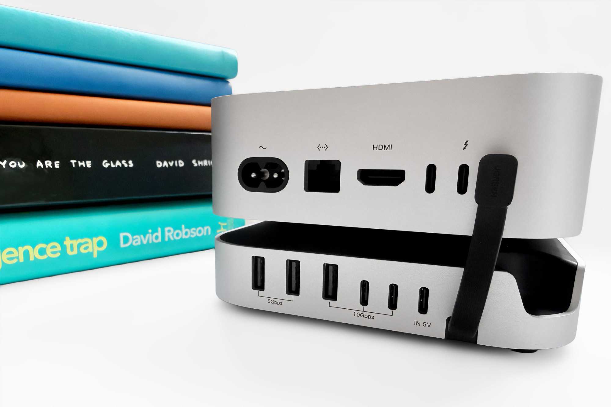 Ugreen Mac mini 11-in-1 Docking Station with SSD Expansion