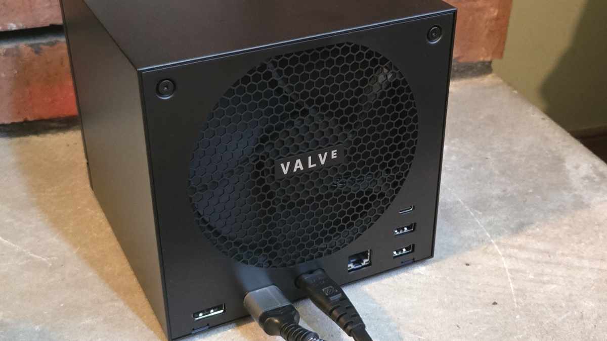 Steam Machine rear 