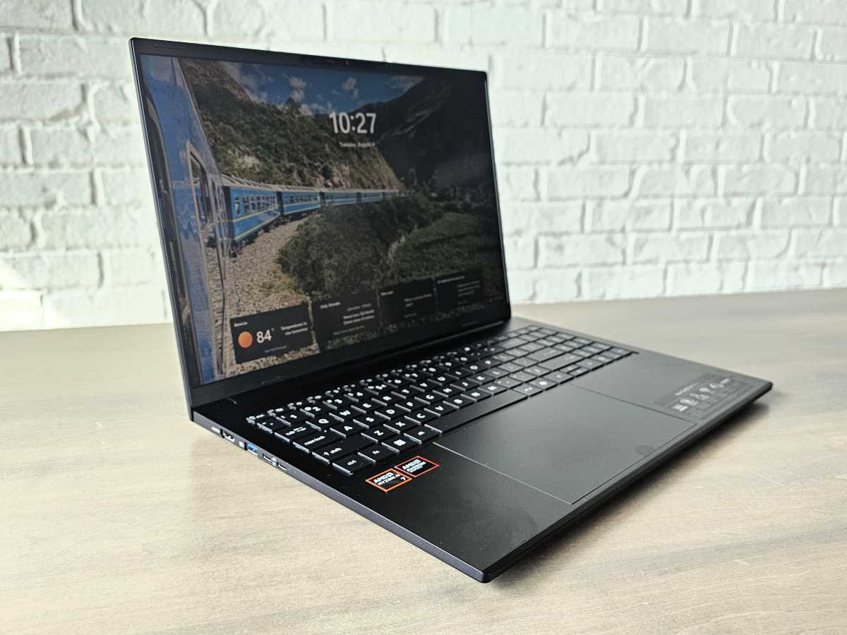 Acer Swift Go 16 primary alt