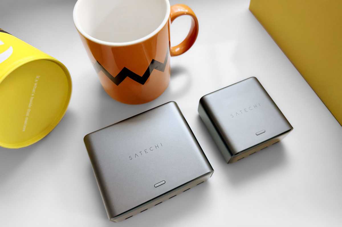 Satechi ChargeView 240W and 140W Desktop Chargers