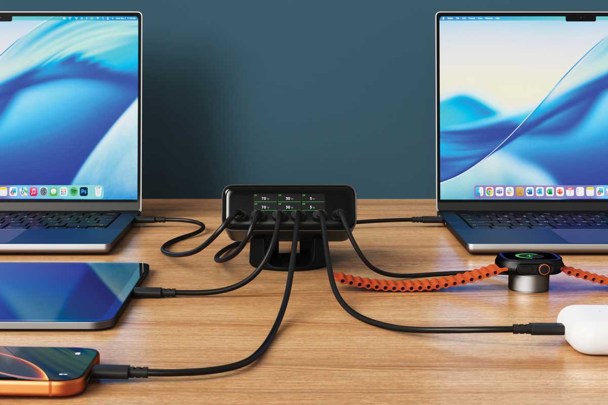 Satechi ChargeView 240W two laptops display