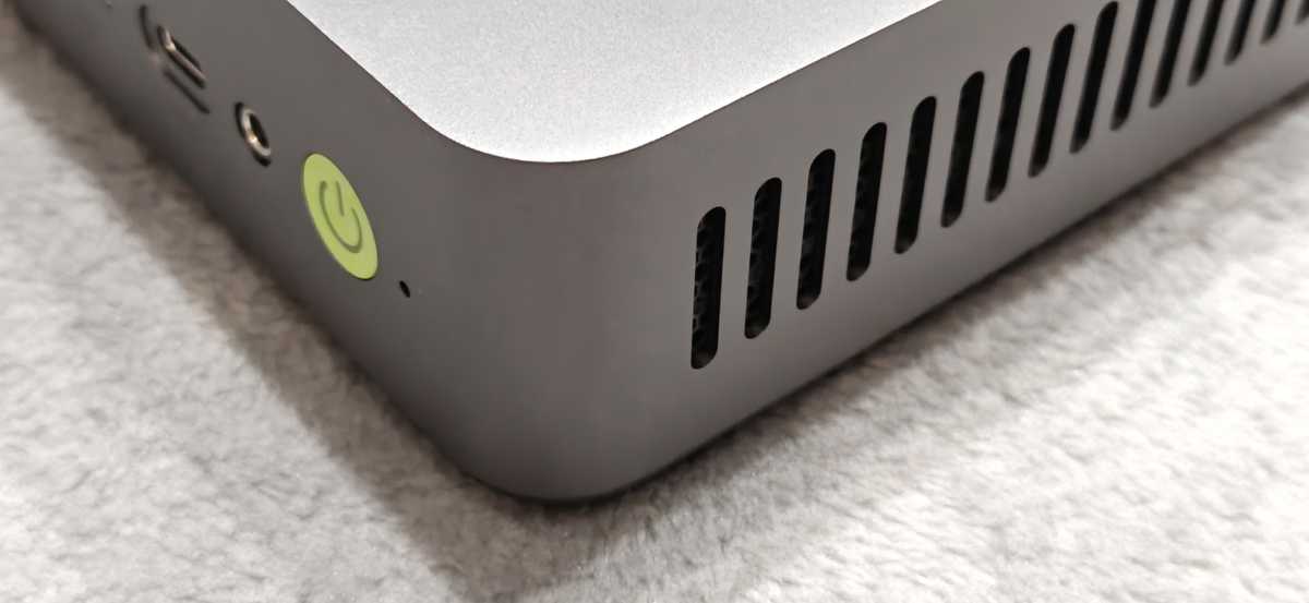 Test GMKtec NucBox K17 ecke