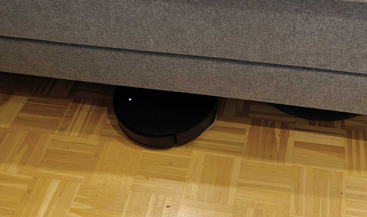 Test Roborock Qrevo Edge 2 unterm bett