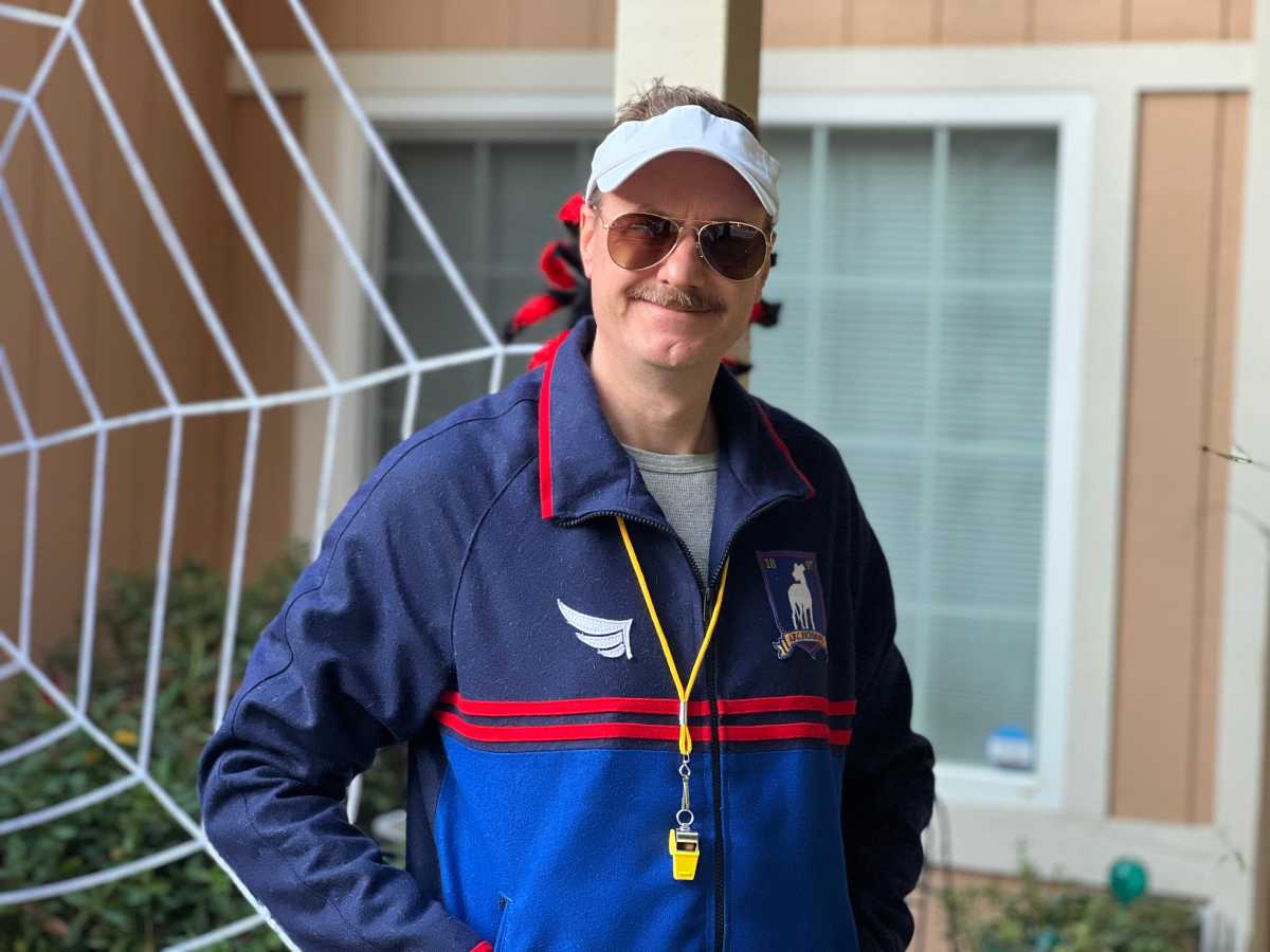 Jason Cross as Ted Lasso