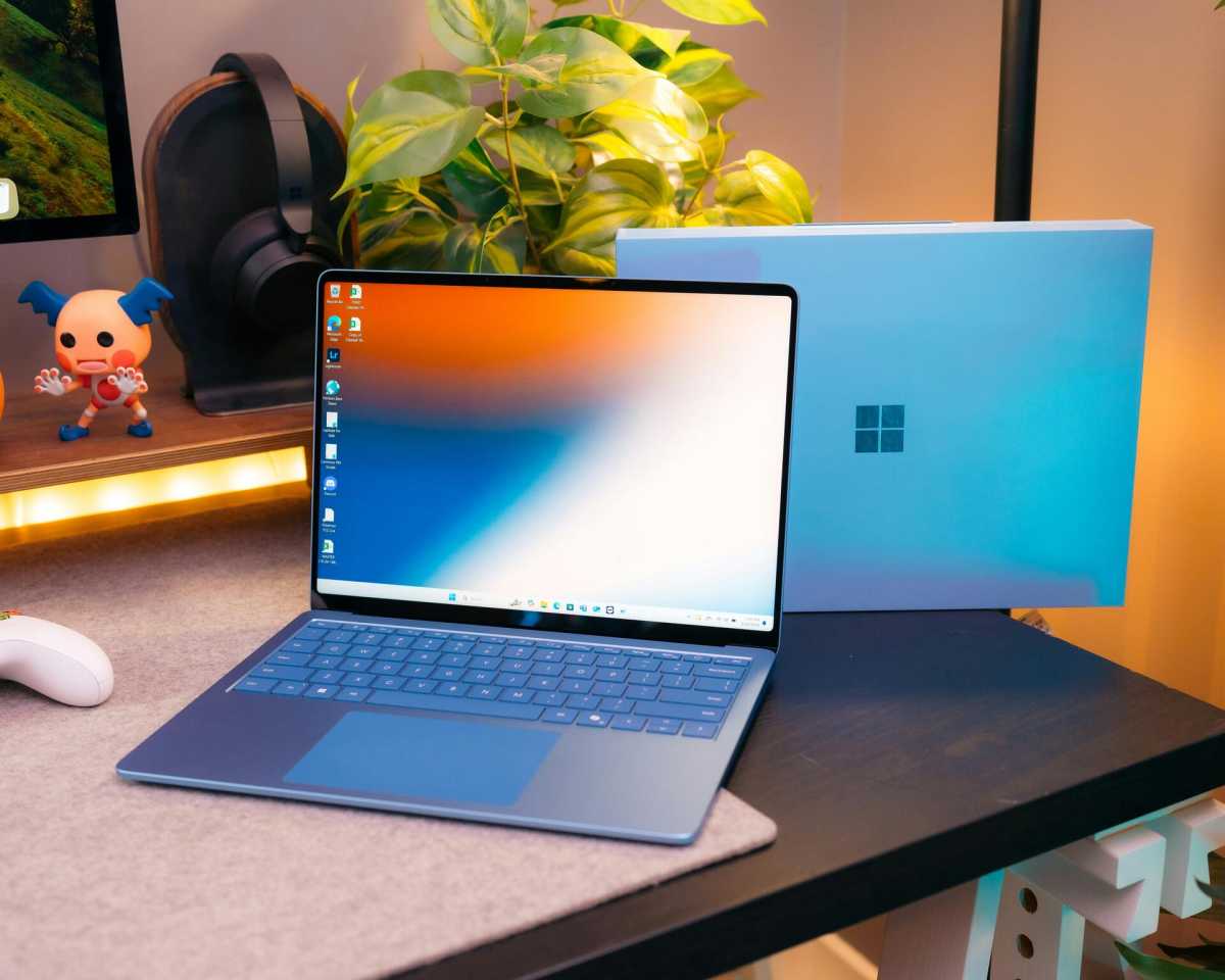 Surface Laptop