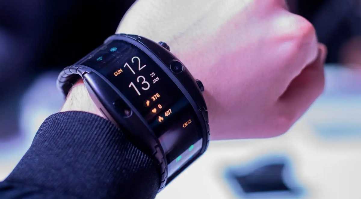 ZTE Nubia Alpha smartwatch