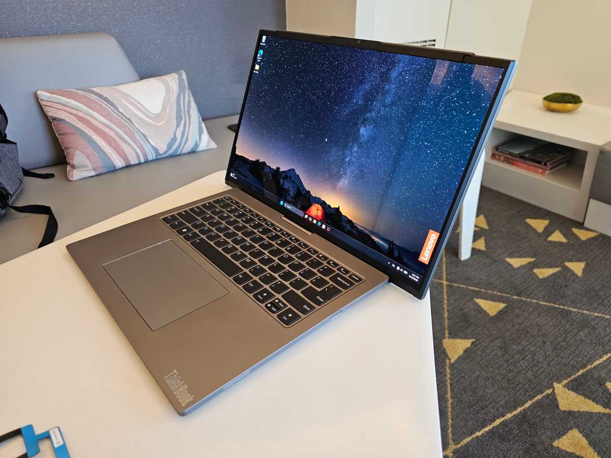 Lenovo Project Swan ThinkBook Rollable