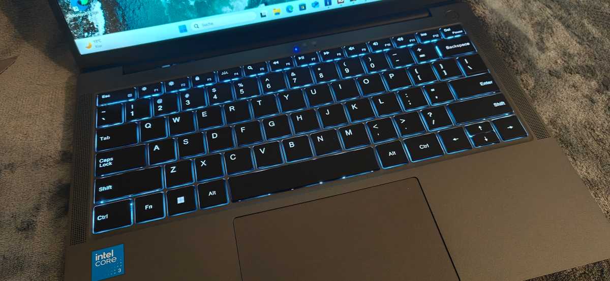 Chuwi UniBook Tastatur beleuchtet