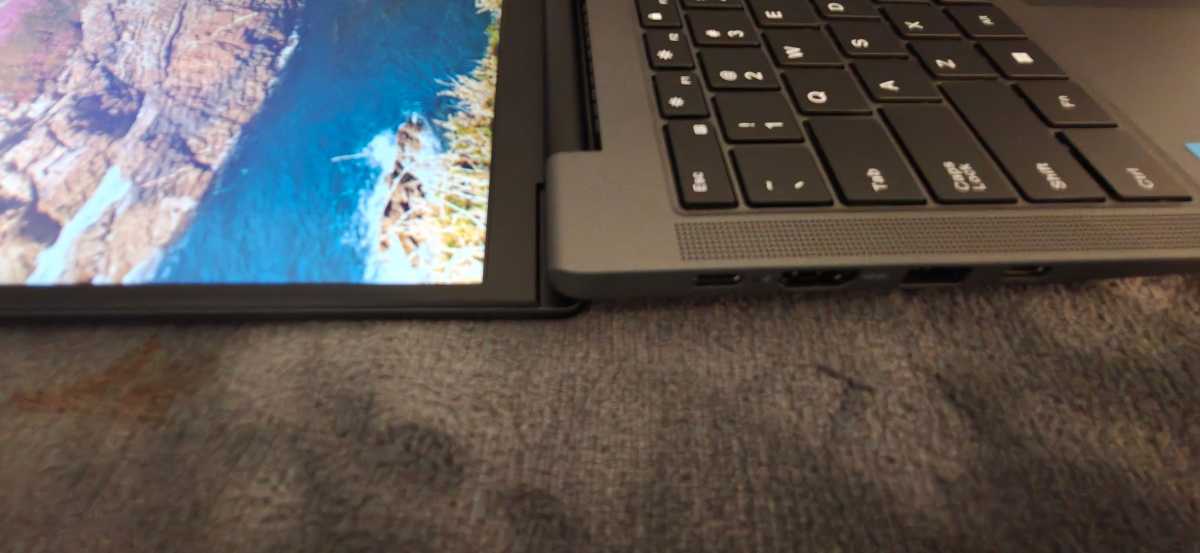 Chuwi UniBook flach
